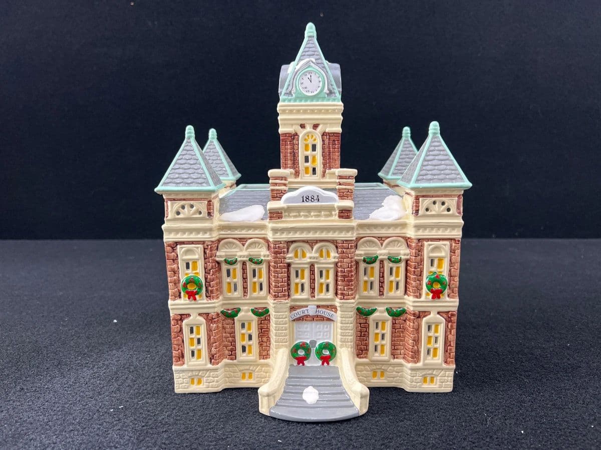 "Tis The Season Auction photo 12