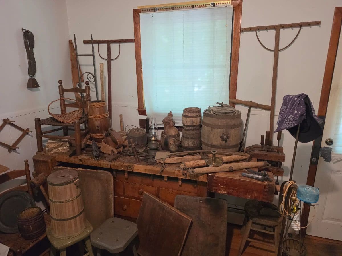 ESTATE TAG SALE! Picker Heaven! Primitives, Folk Art, Arrow Heads, Instruments & Tons of Tools photo 5