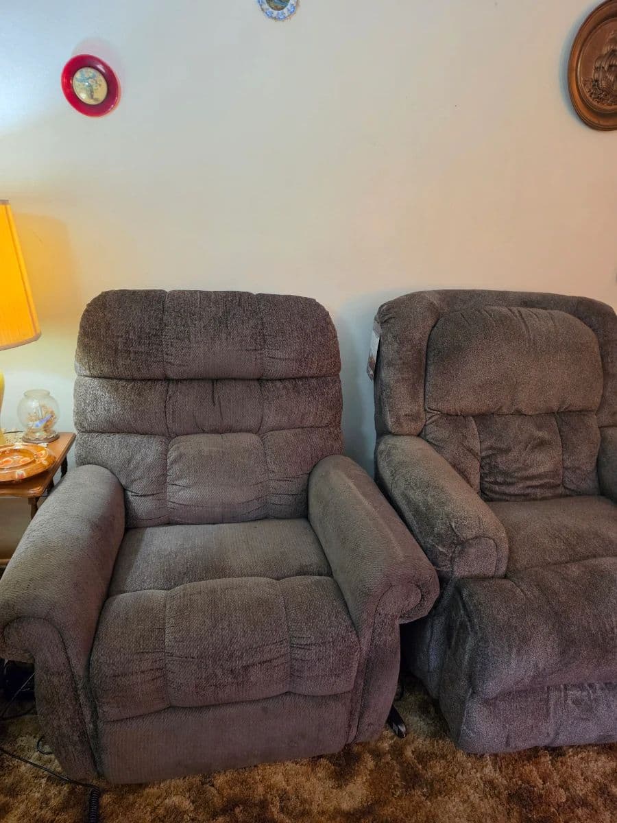 Great sale in Galesburg photo 4
