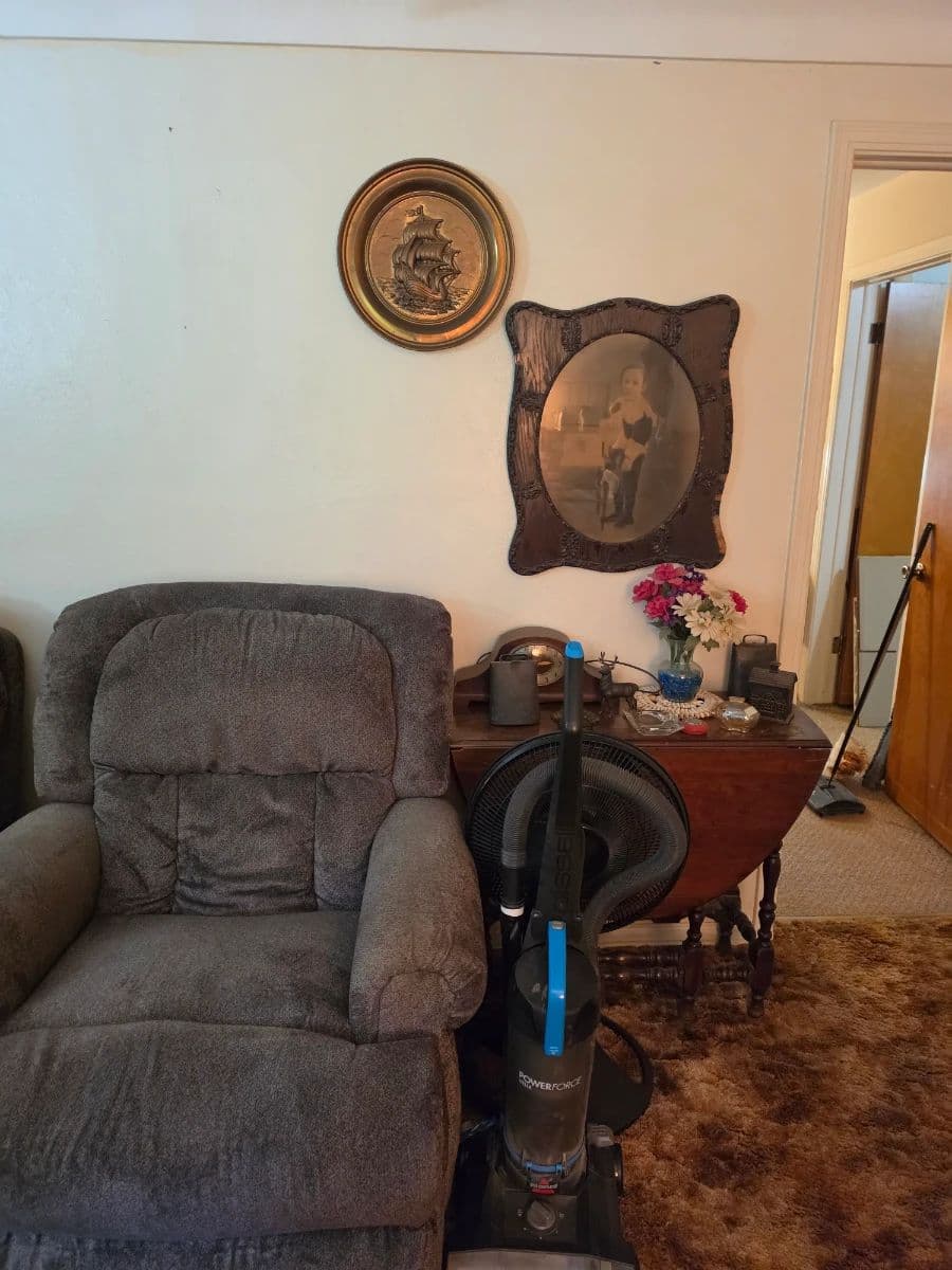 Great sale in Galesburg photo 11