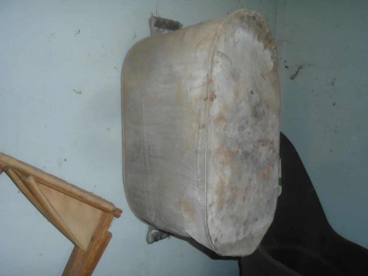 Double estate sale photo 9