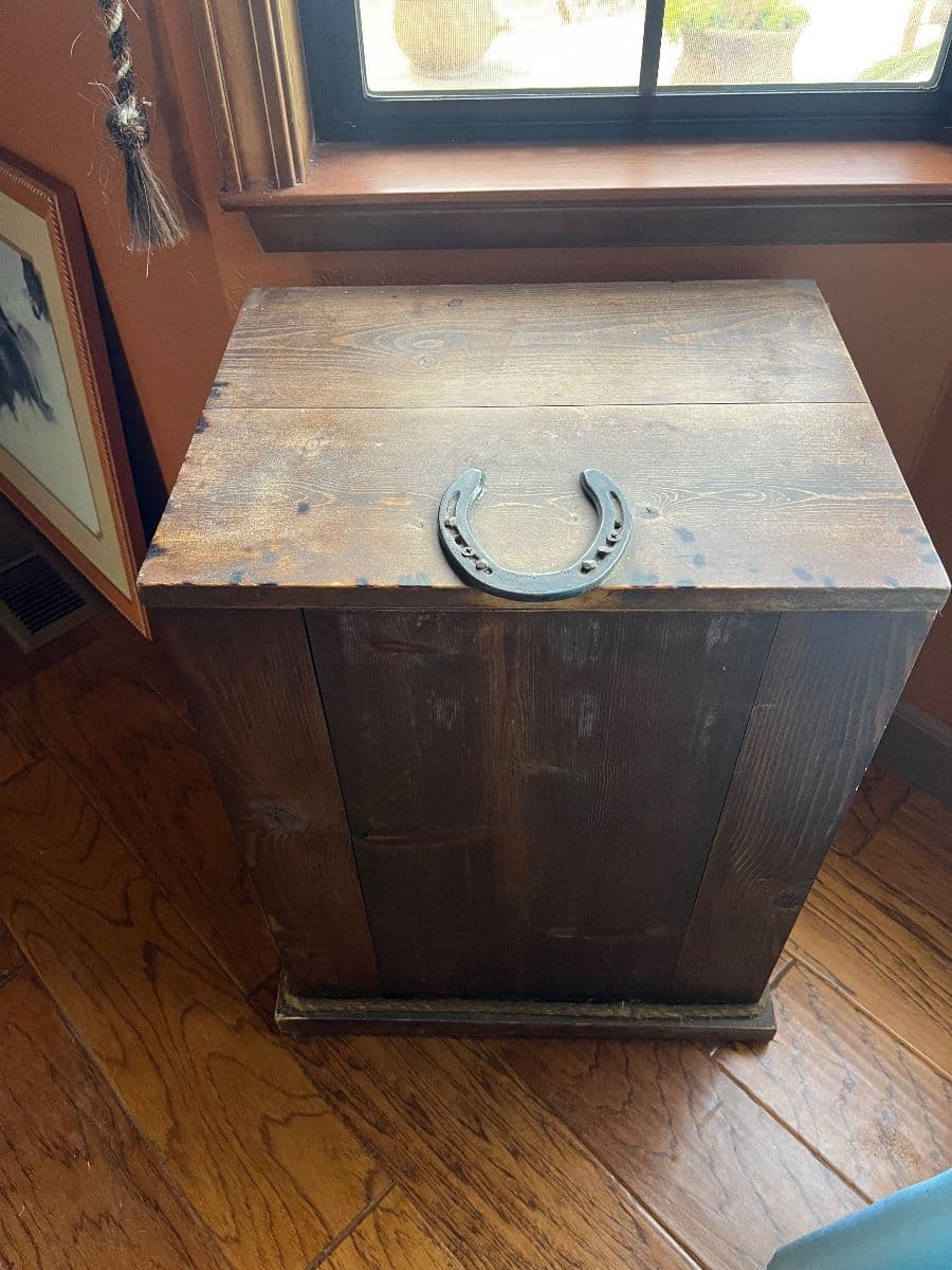Prunedale Horse Ranch Estate Sale – Snap On Tools, Western Gear, Saddle, Tempurpedic, Garden photo 8