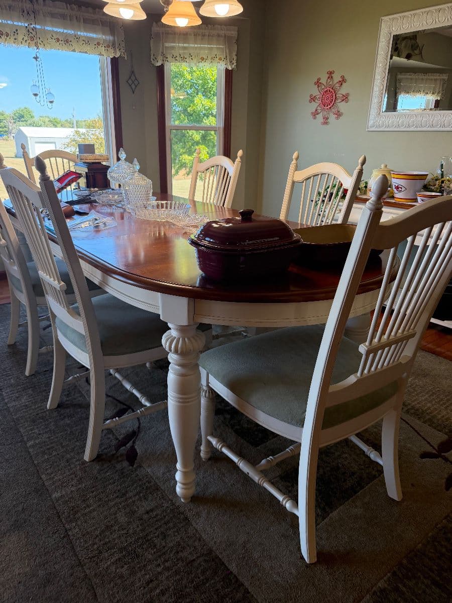 Clean Country Estate Sale with Ray-Ban Meta Glasses, Power Reclining Furniture & More photo 2