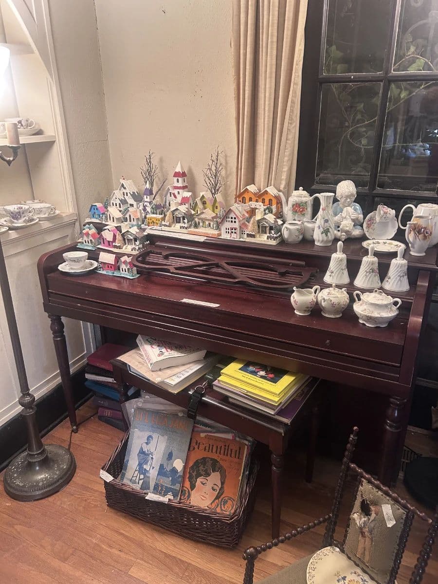 Final Hein Park Liquidation Sale photo 10