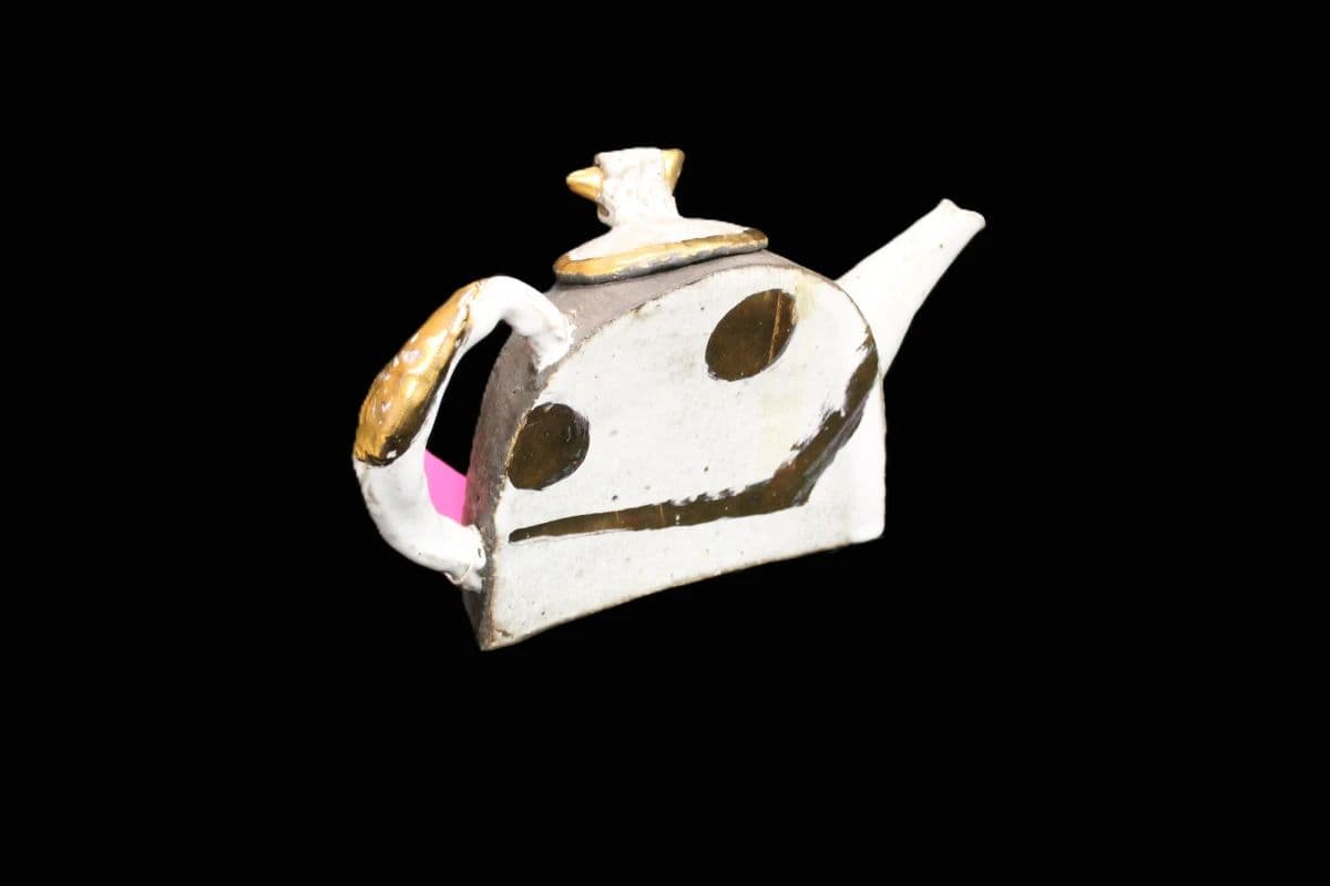 Get a Grip a Teapot Sale photo 7