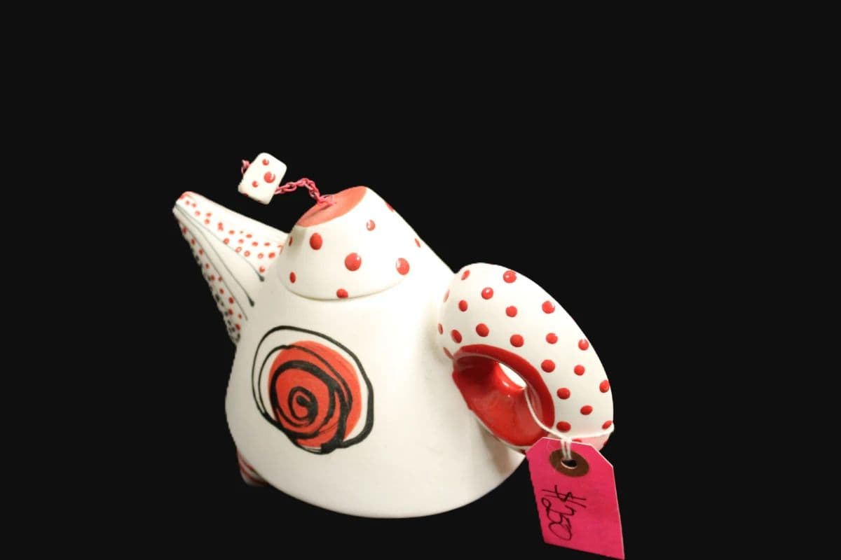 Get a Grip a Teapot Sale photo 11