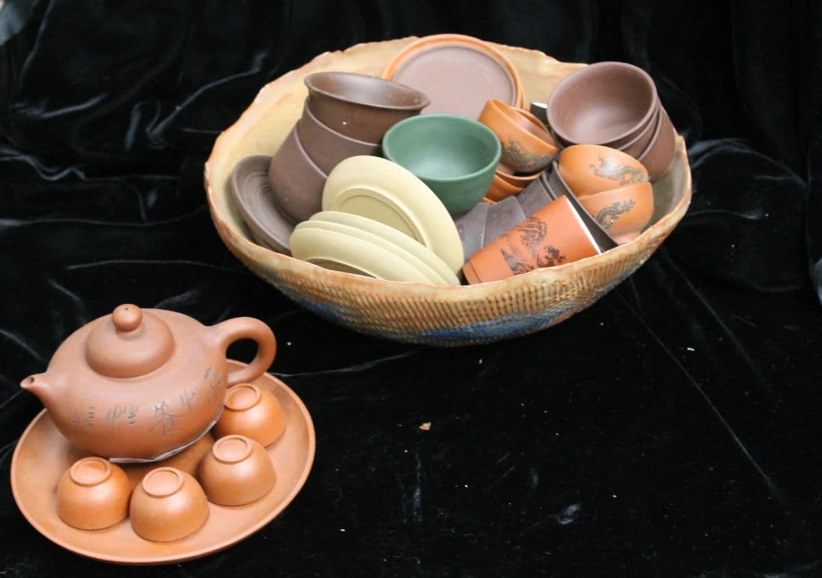 Get a Grip a Teapot Sale photo 5