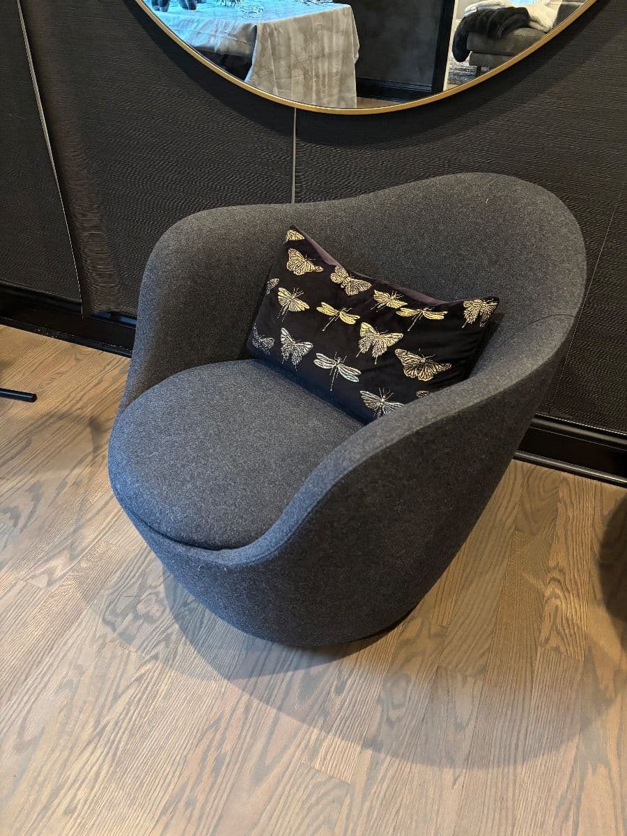 Estate Sales Plus Sale in Deerfield! photo 6