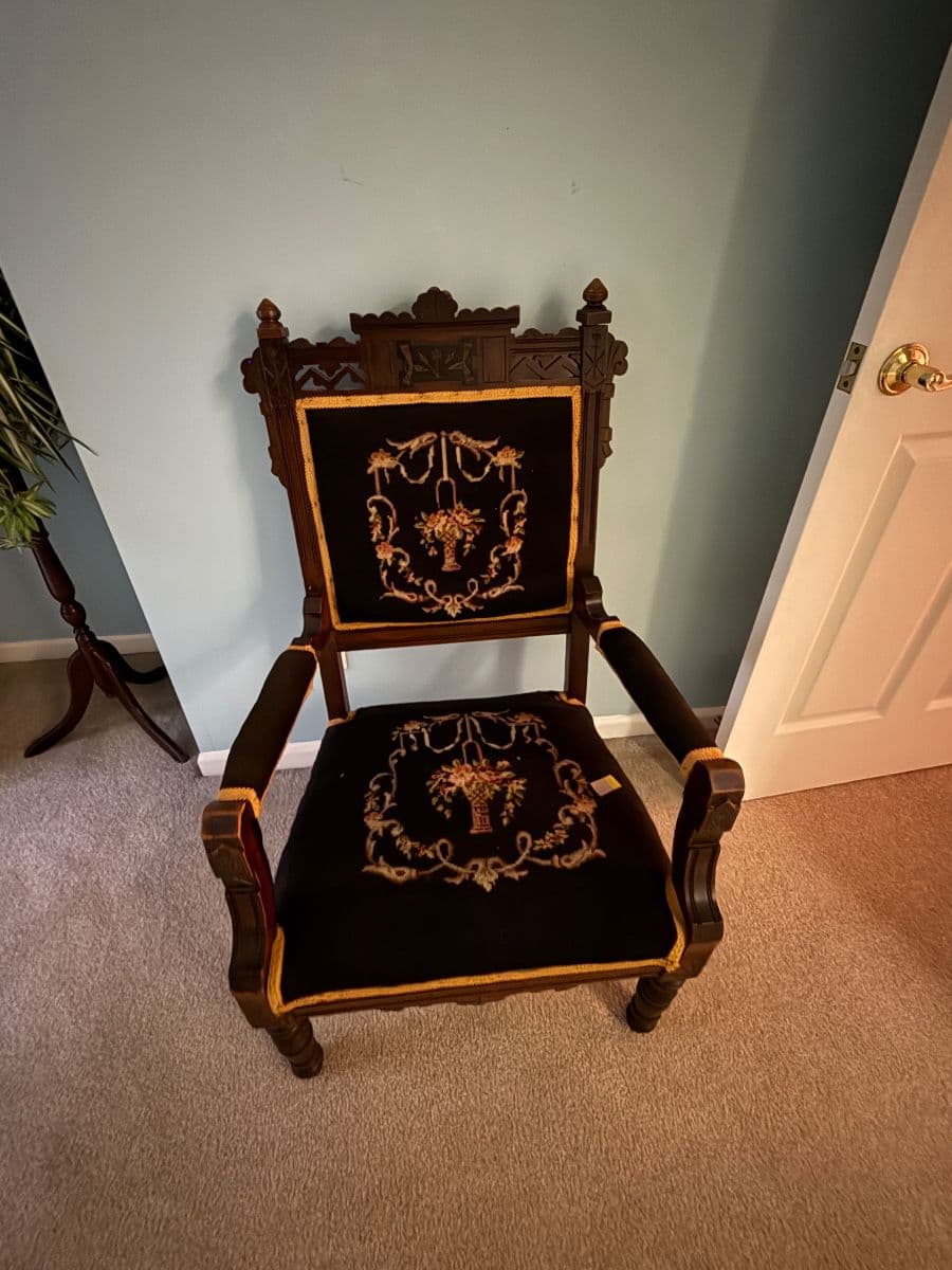 Treasures, Trinkets & a Touch of Magic - Ypsilanti photo 7