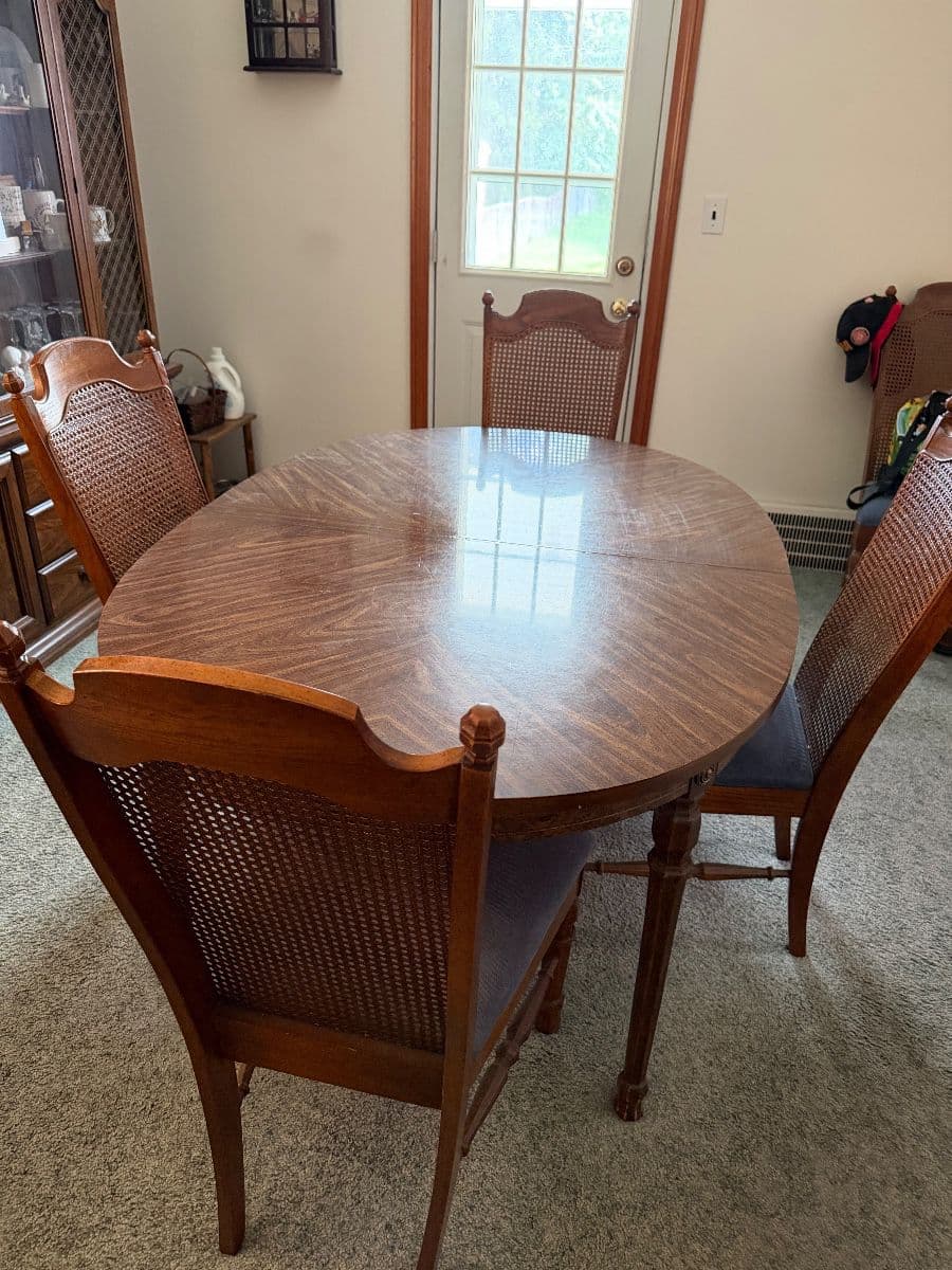 Elle and Emme Estate Sales……..TOTALLY VINTAGE SALE photo 1
