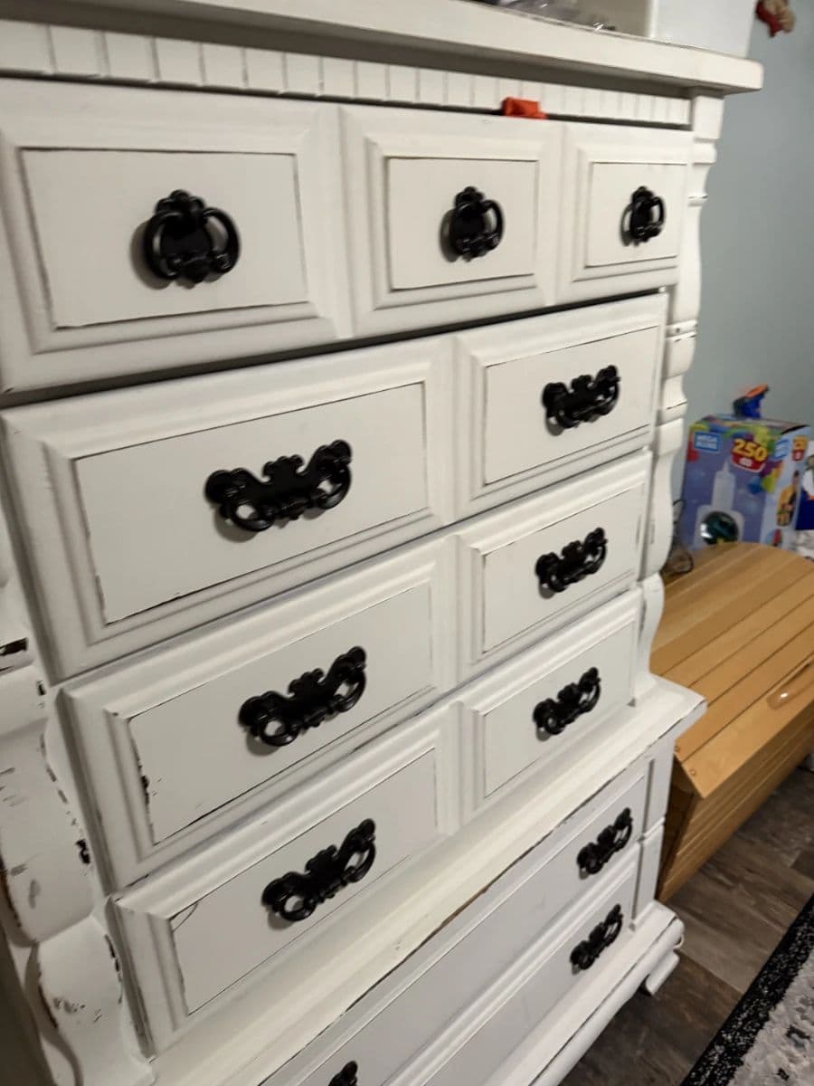 Deceased / Moving Sale photo 3