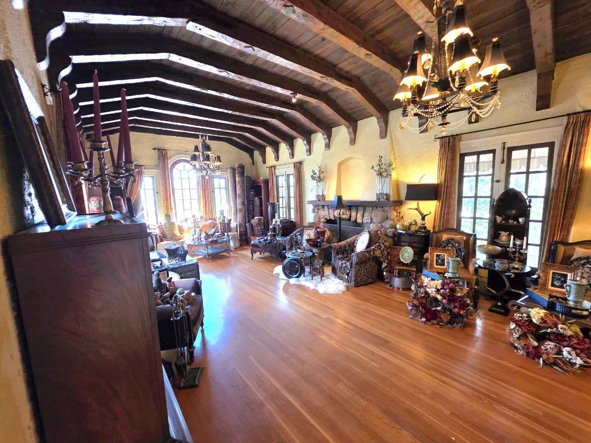 Integrity Estates A Tuscan Villa Spectacular! photo 6