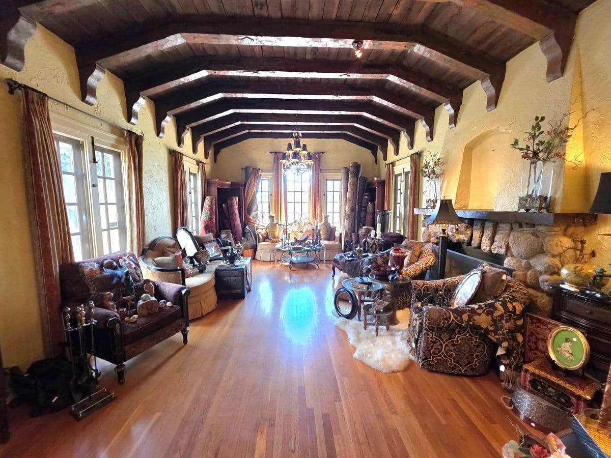 Integrity Estates A Tuscan Villa Spectacular! photo 8