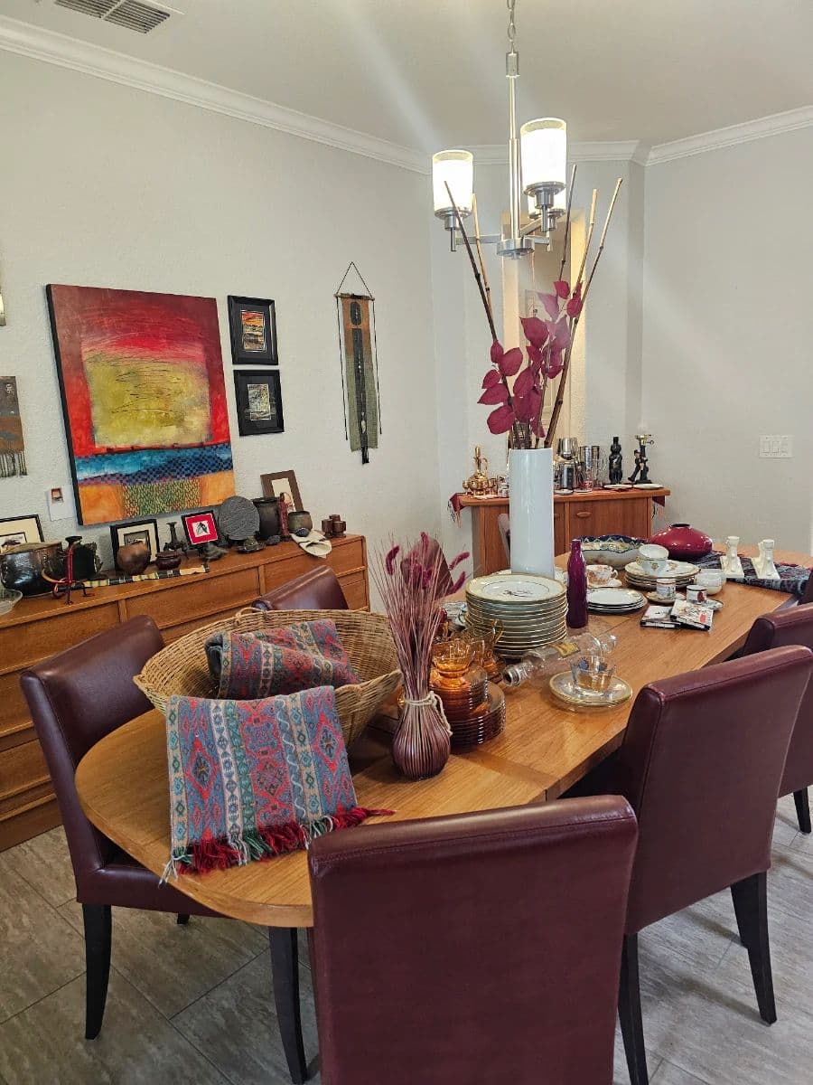 Kitchen, Garden & Gallery Estate Sale - Lincoln photo 8