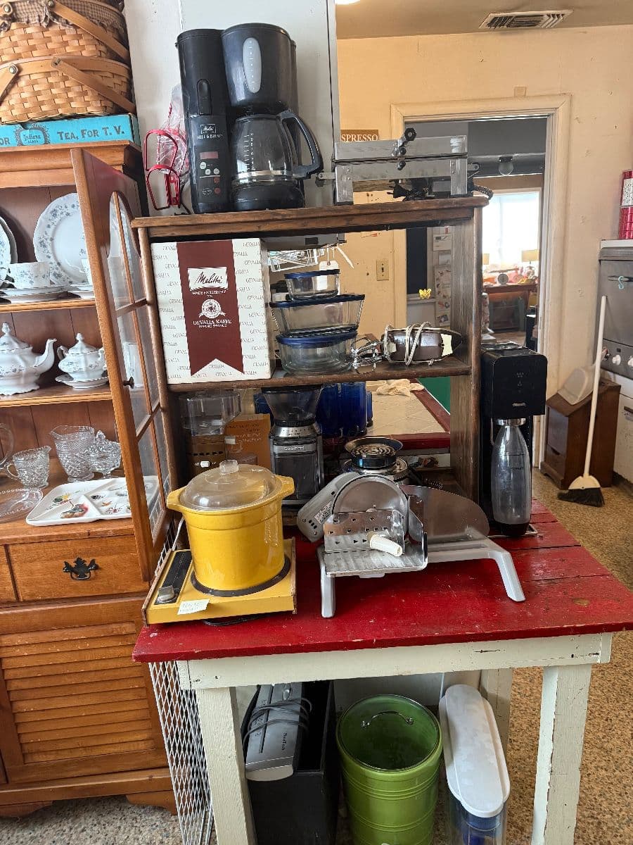 Packed Eclectic Collecters Sale photo 12