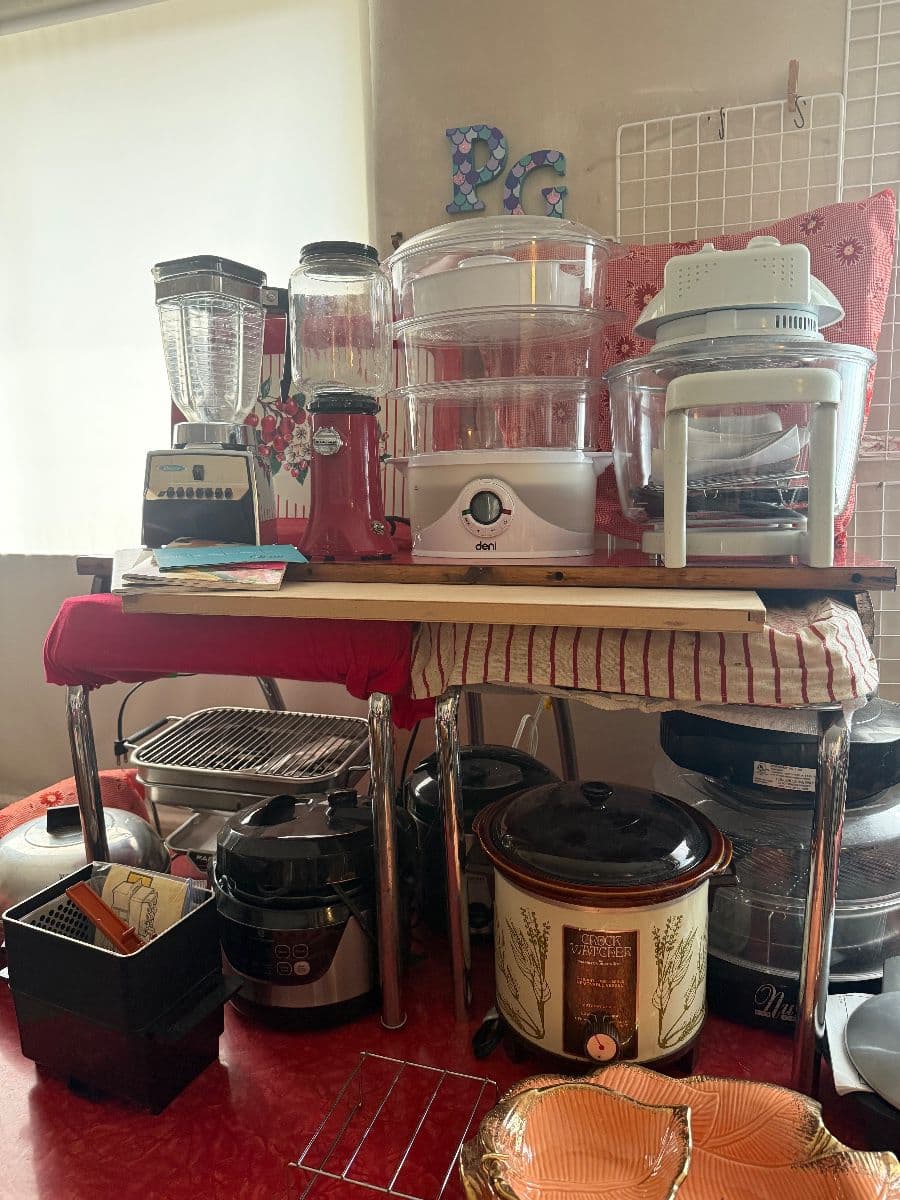 Packed Eclectic Collecters Sale photo 8