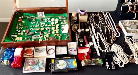 Downsizing Estate Sale in Burbank! photo 2