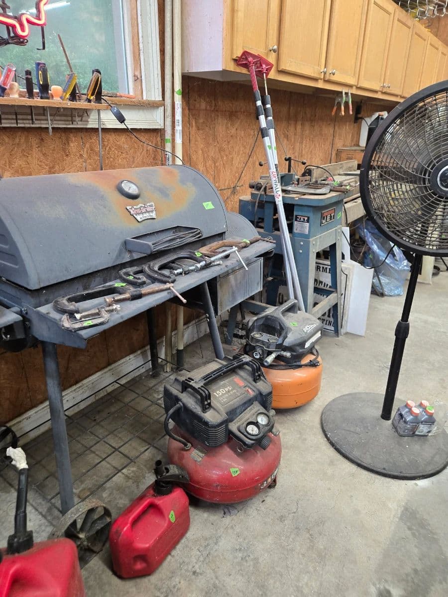 Man Cave Estate Sale by Bear Creek Estate Sales photo 7