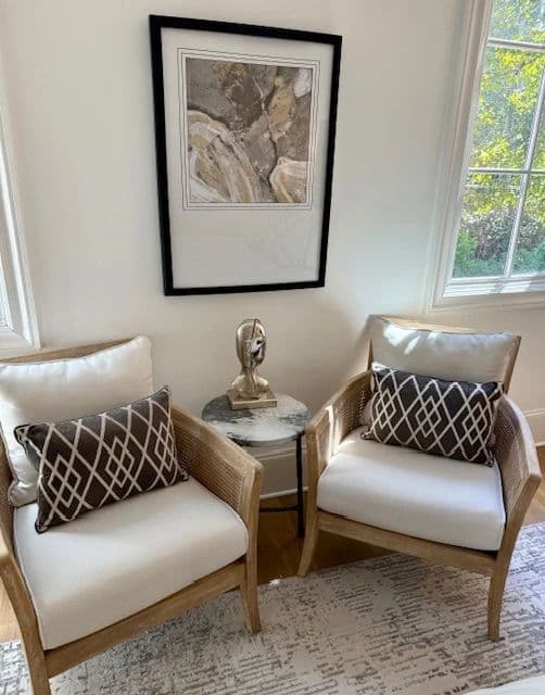 massive gorgeous estate sale photo 9