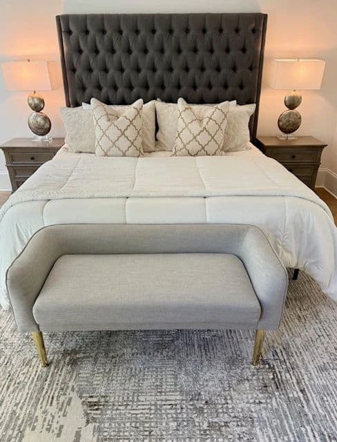 massive gorgeous estate sale photo 8