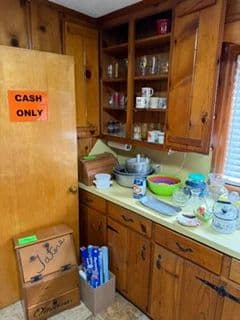 LEBANON TREASURE HUNT ESTATE SALE photo 9