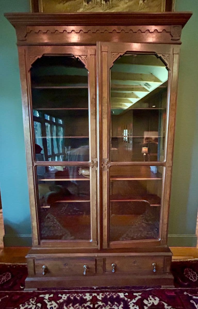 Treasures on Indigo Bunting: Fine Furnishings, Art & Holiday Décor photo 9