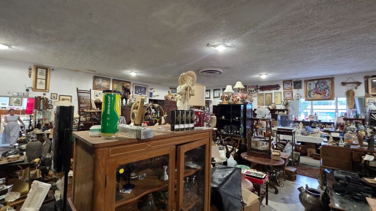 MASSIVE LIVE LIQUIDATION SALE — CASH & CARRY — EVERYTHING MUST GO! photo 7