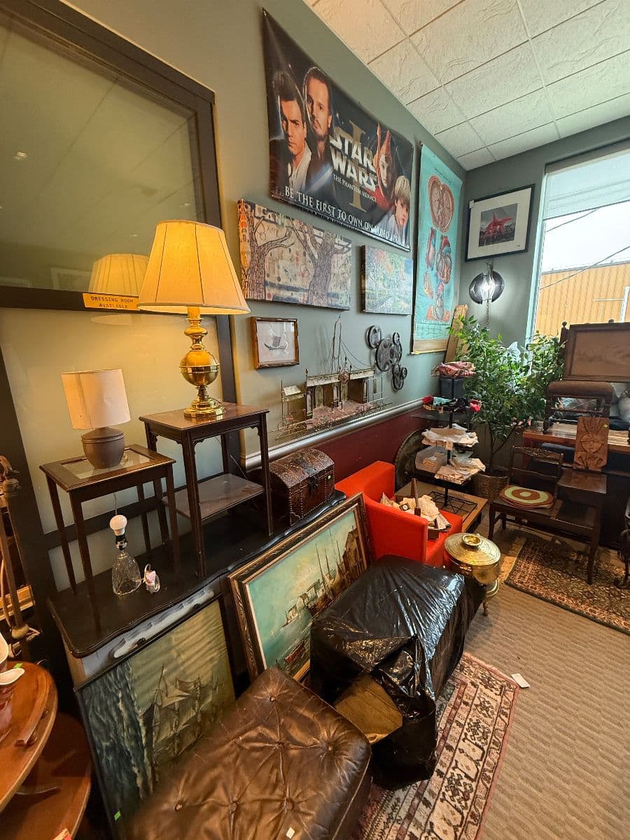 MAGNOLIA VINTAGE WAREHOUSE SALE 50% OFF ALL YELLOW TAGS photo 4