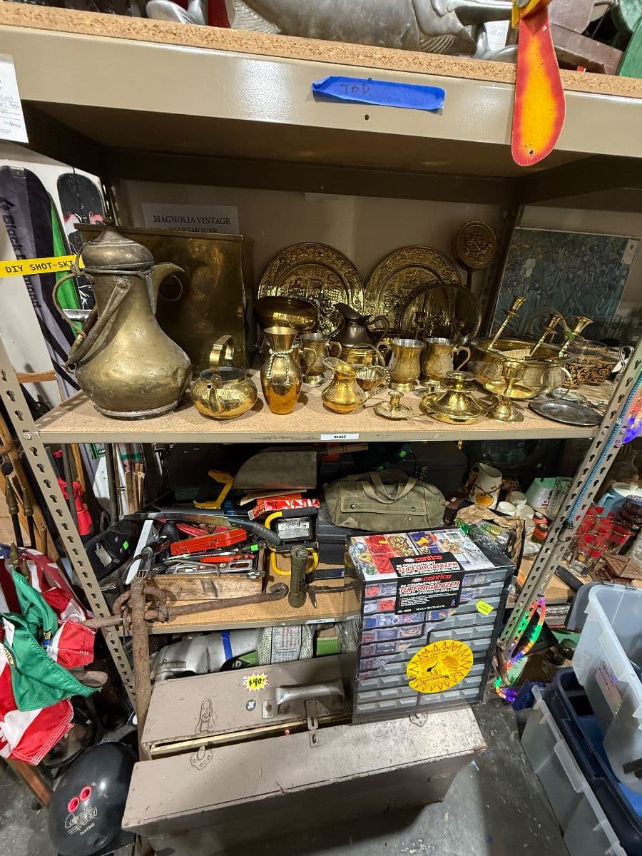 MAGNOLIA VINTAGE WAREHOUSE SALE 50% OFF ALL YELLOW TAGS photo 8