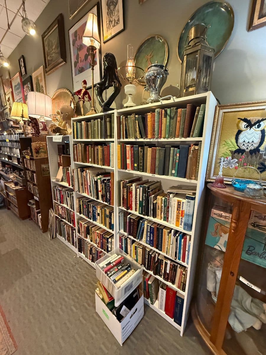 MAGNOLIA VINTAGE WAREHOUSE SALE 50% OFF ALL YELLOW TAGS photo 2