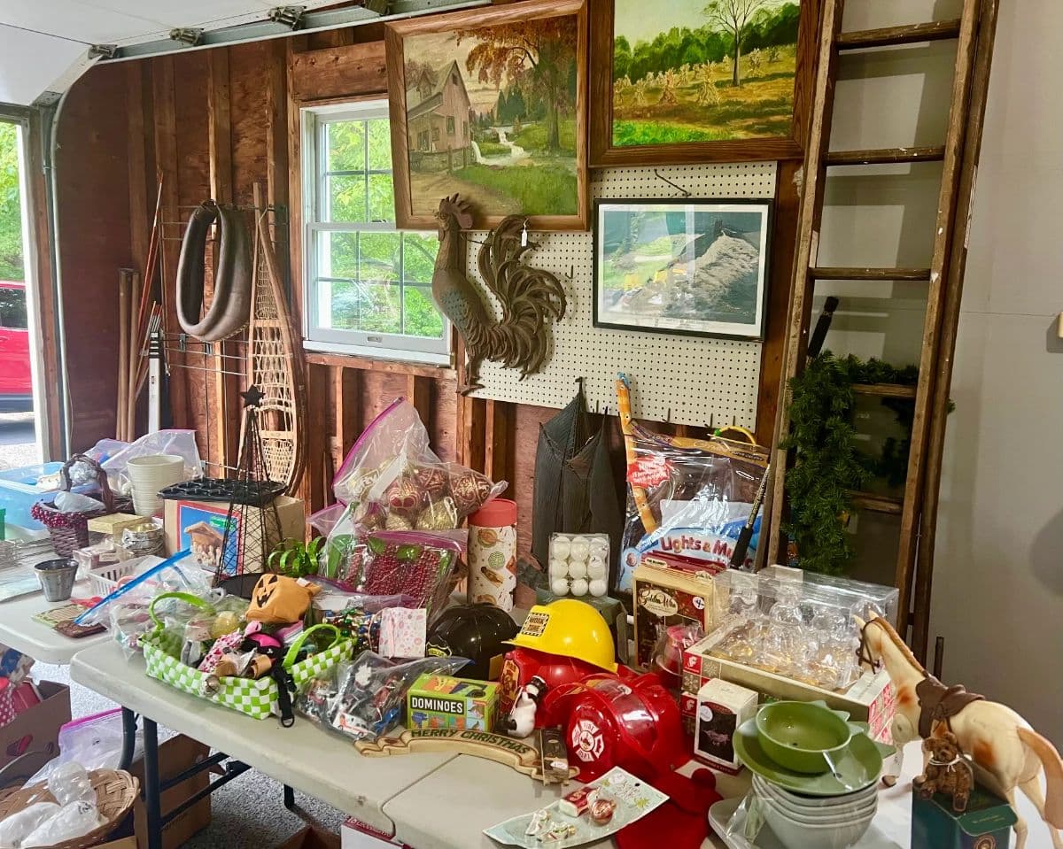 Large Garage Sale Cleanout Tools Collectibles Household MORE! photo 8