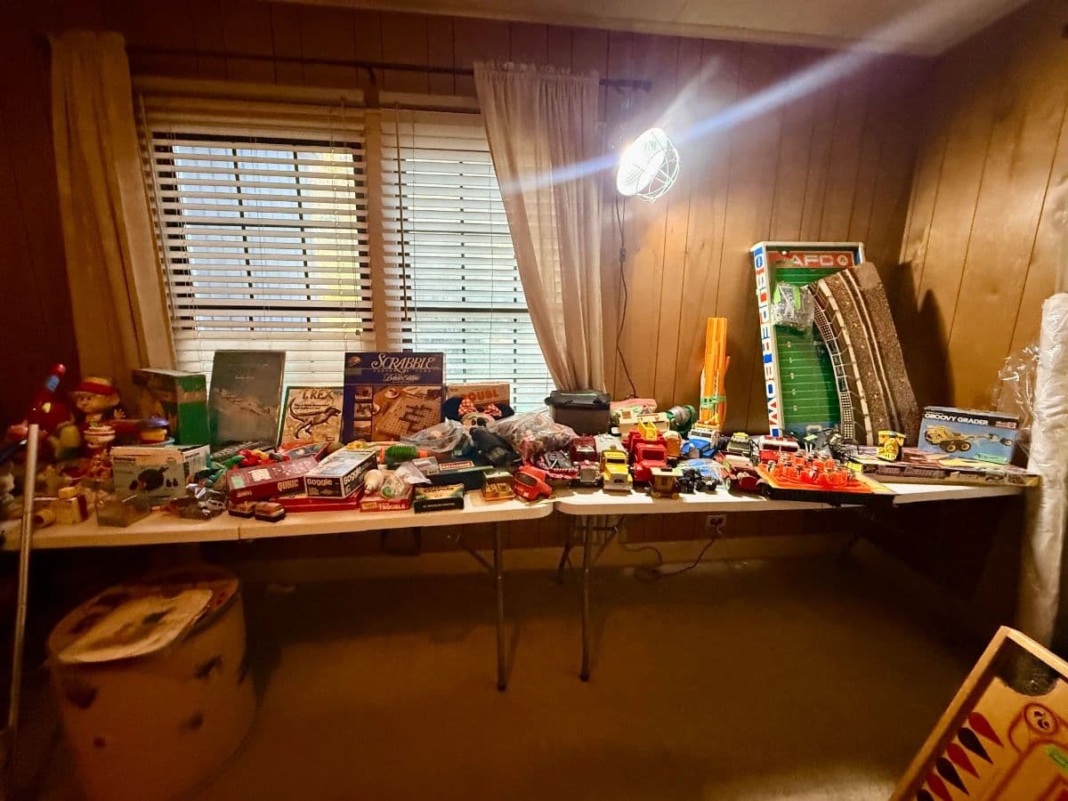 Garoni Living Estate Sale photo 2
