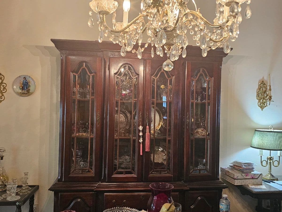 LAST MINUTE TREASURE HUNT ESTATE SALE photo 1