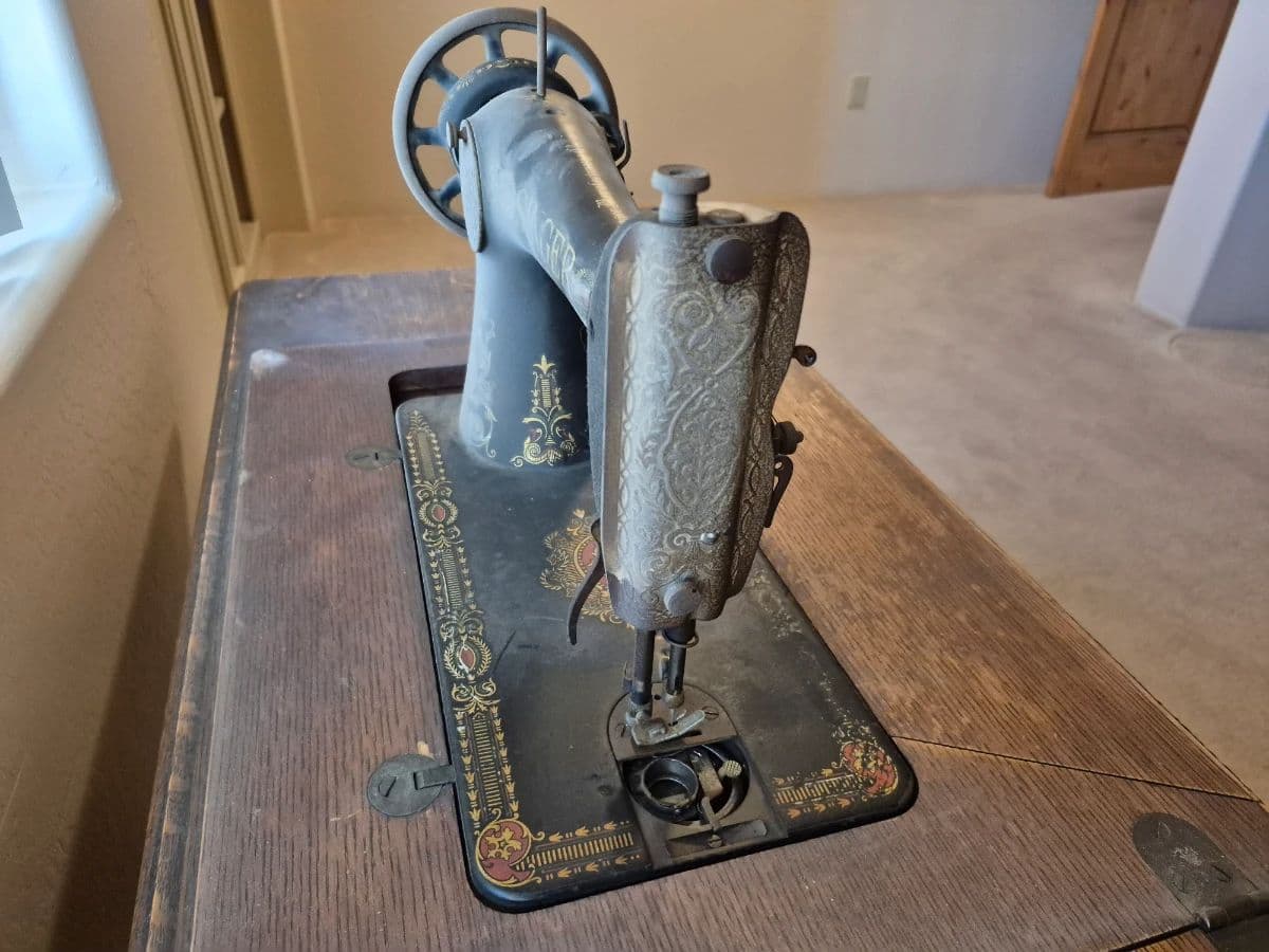 Estate Sale VOC/Sedona photo 11