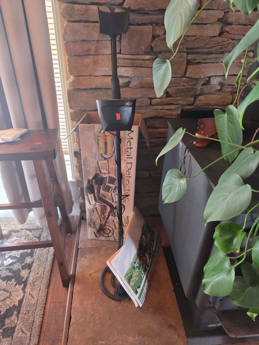 Quality Estate Sale LLC by Kendra ( Newport, Wa ) photo 8