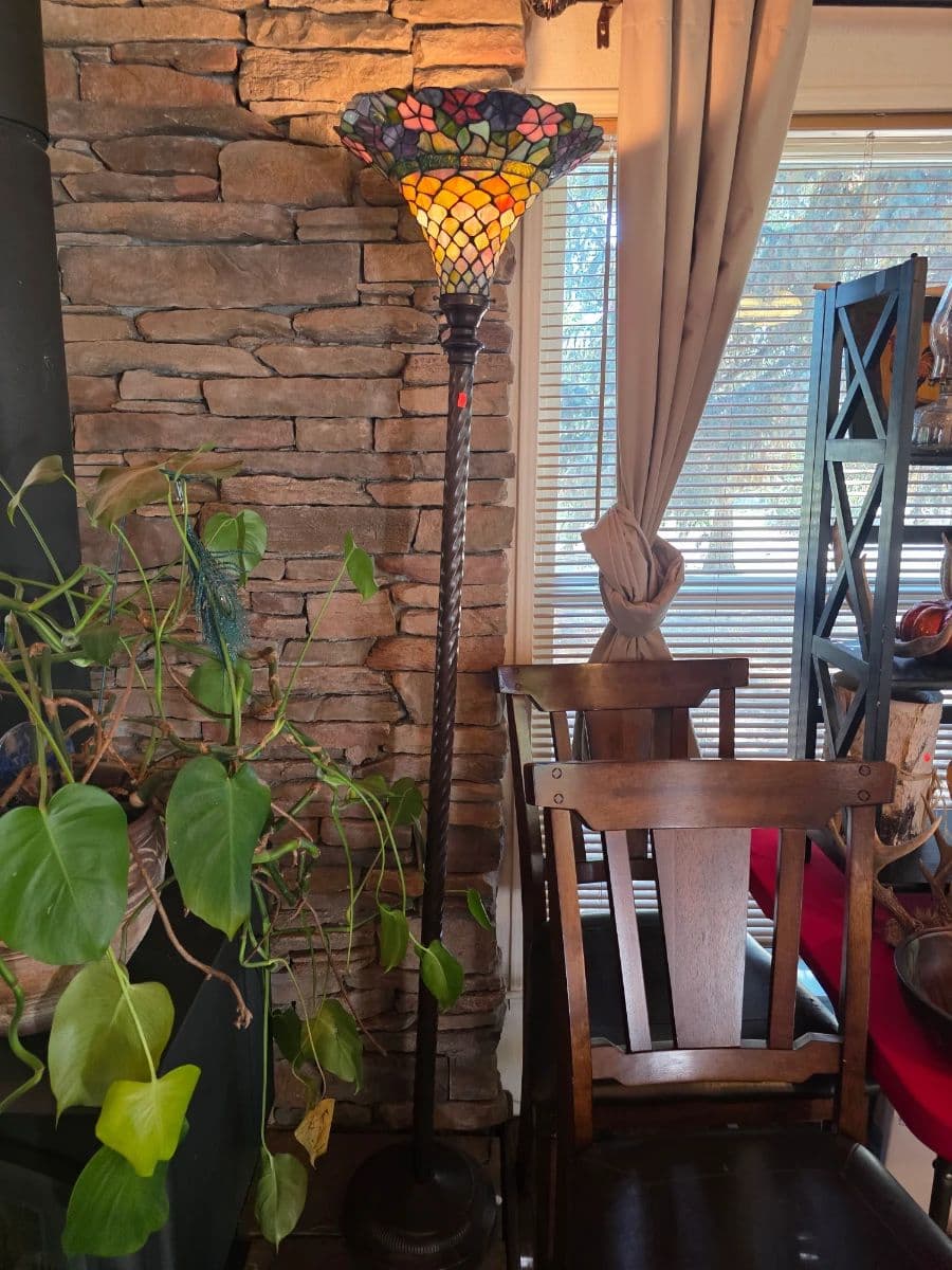 Quality Estate Sale LLC by Kendra ( Newport, Wa ) photo 10