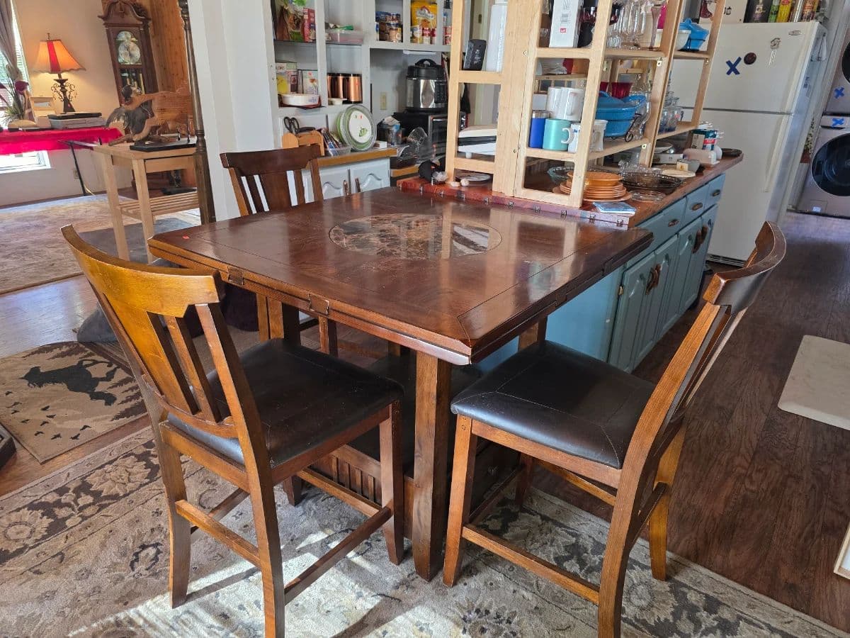 Quality Estate Sale LLC by Kendra ( Newport, Wa ) photo 4