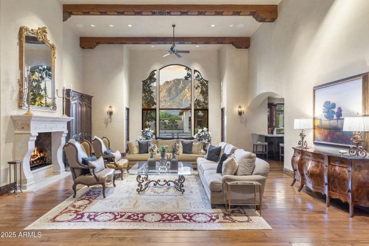ARCADIA $11.55M ESTATE | 9,913 SQ FT | FURNITURE, ART, LIGHTING & MORE photo 2