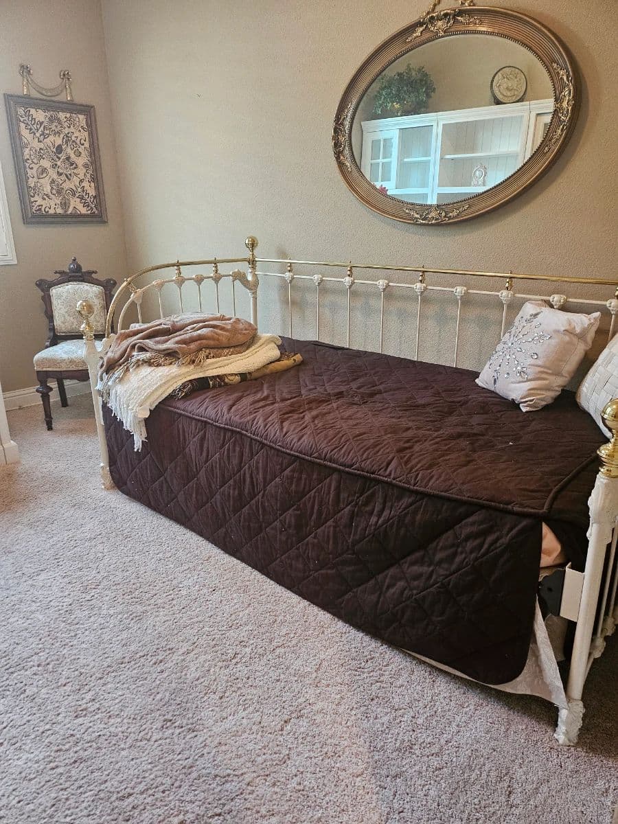 Sterling Estate Sales photo 2
