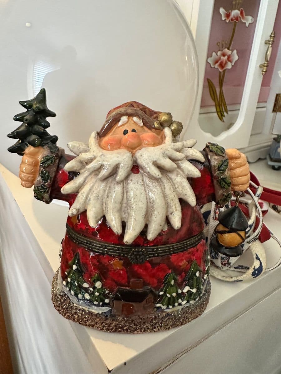 Beaverton, Estate Sale photo 11