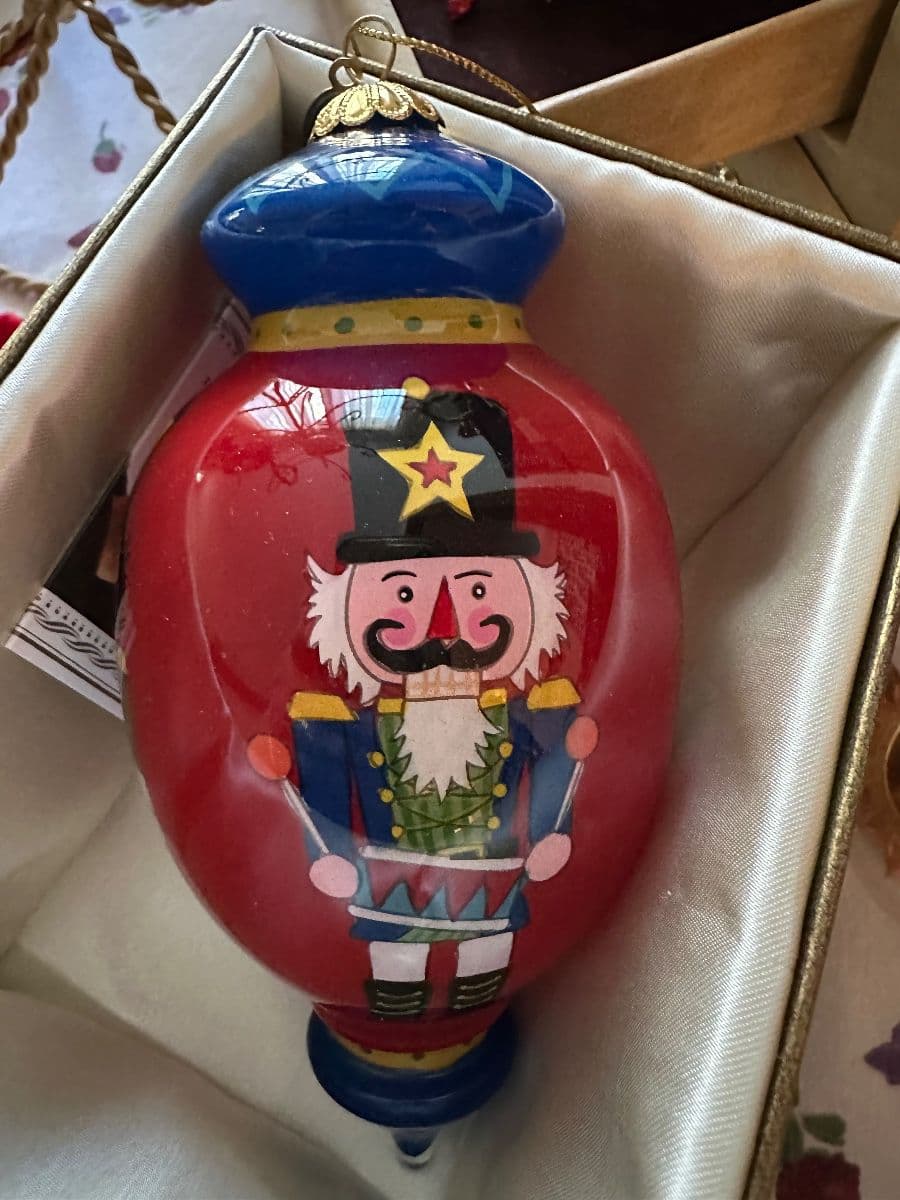 Beaverton, Estate Sale photo 3