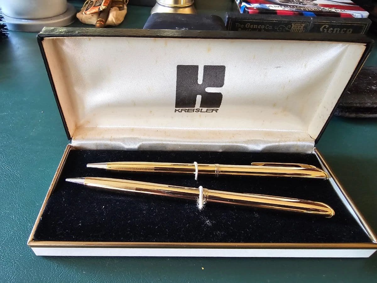 Rocky River Estate Sale – Railroad History, Vintage Finds, Jewelry & a Lifetime Collection photo 10