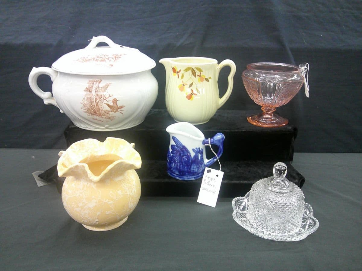 Indoor Auction photo 1