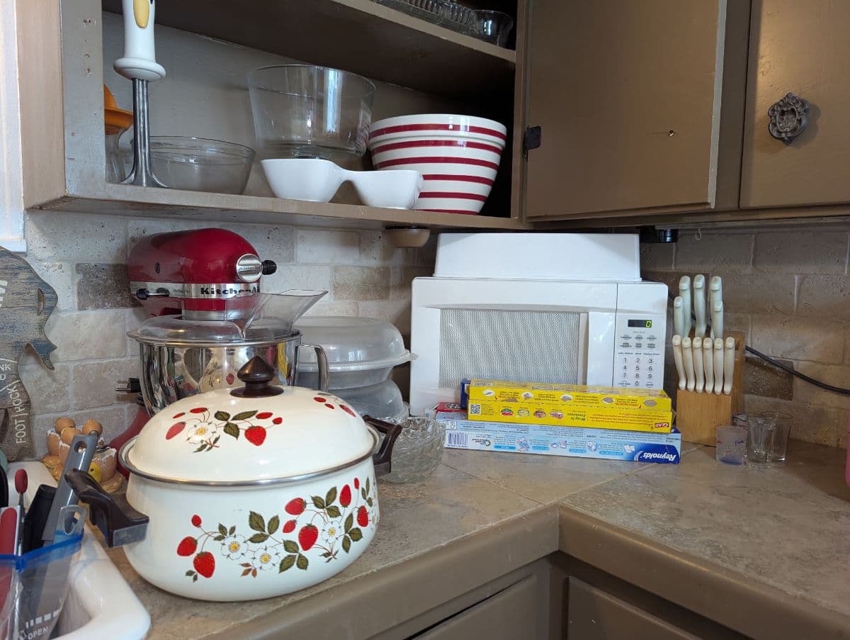 Estate Sale photo 10