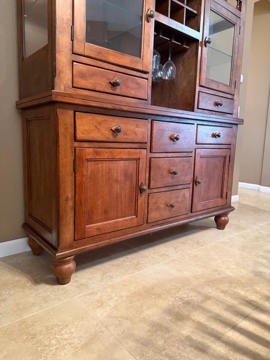 AtoZ Estate Sales - Sun City West Estate Sales (VM) photo 11