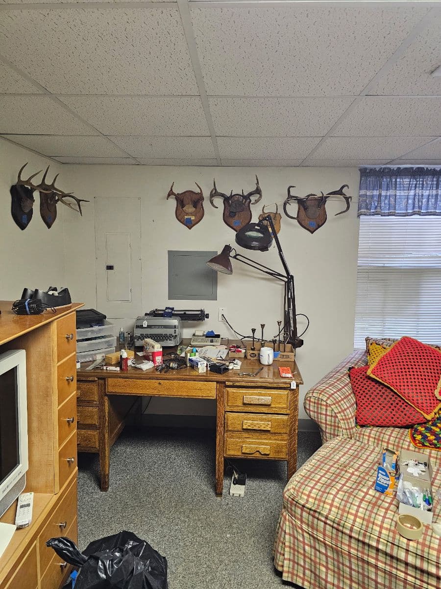 “Fall” For Some Neat Items Estate Sale by S and S Estate Sales photo 7