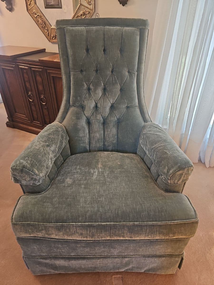 Happy Harvill Estate Sale photo 1