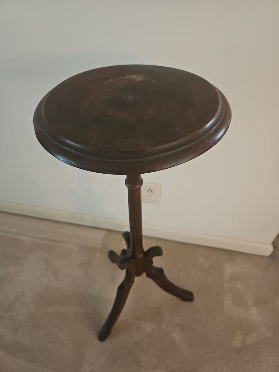 Happy Harvill Estate Sale photo 9