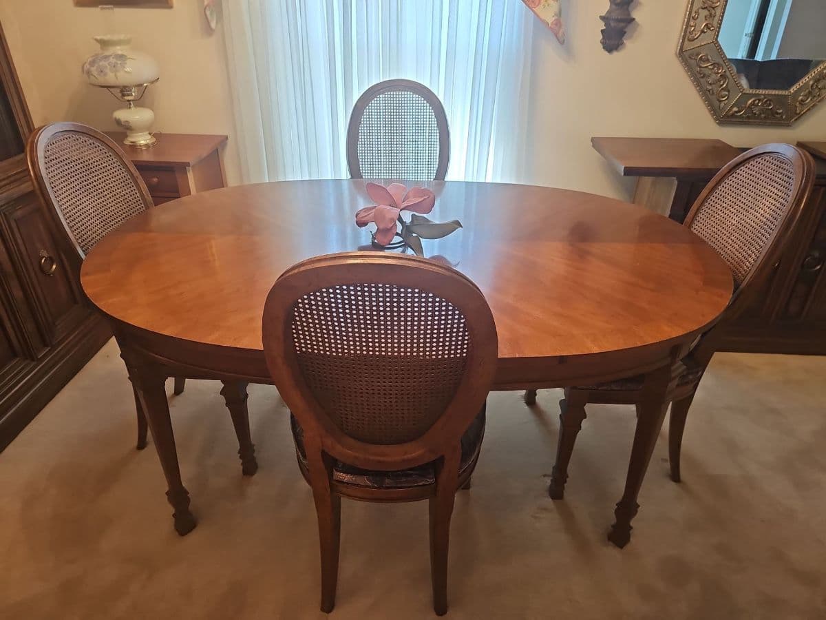 Happy Harvill Estate Sale photo 12