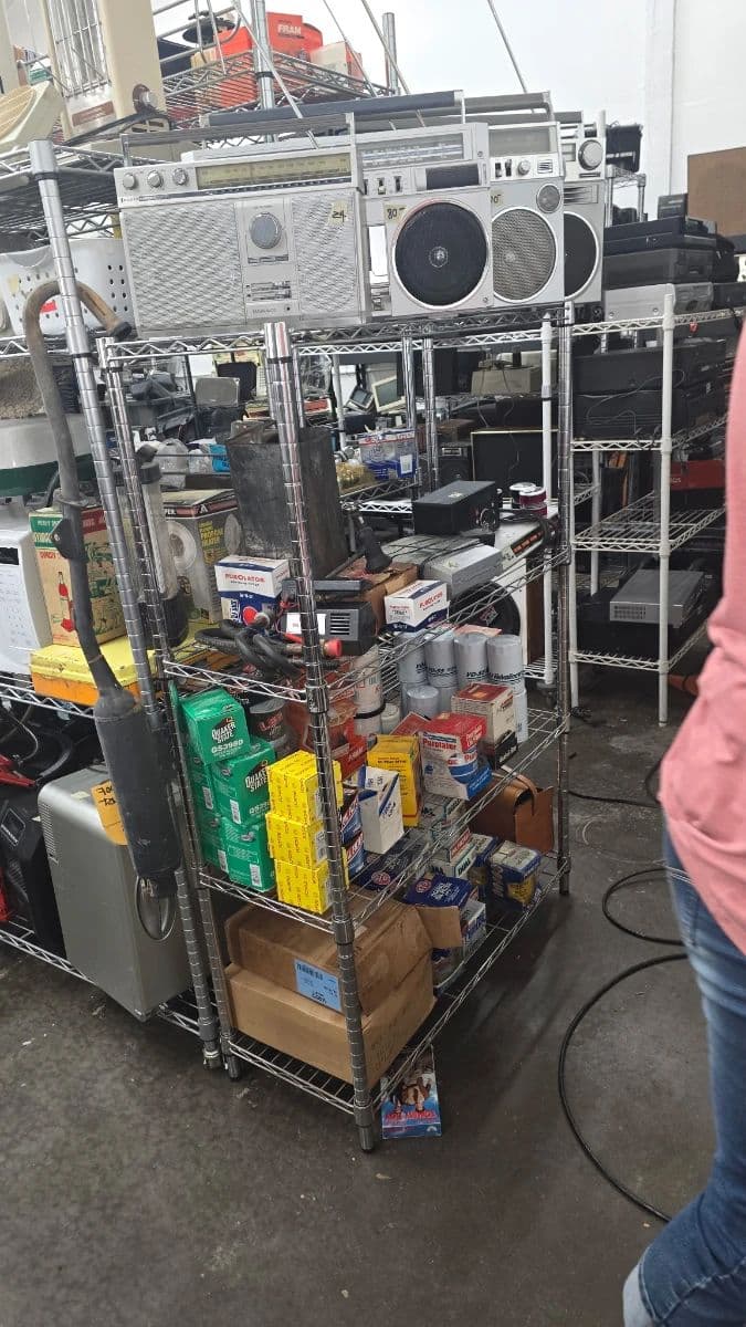 J House Ministries Electronics Estate Sale photo 3